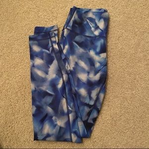 reserved lululemon wunder under leggings